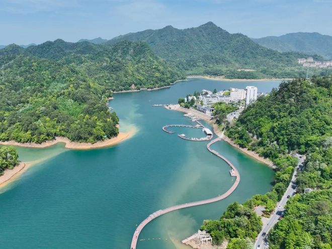 四日黄山高评分旅行社四天三晚费用全含不朽情缘试玩网站黄山四日游自驾配套(图3)